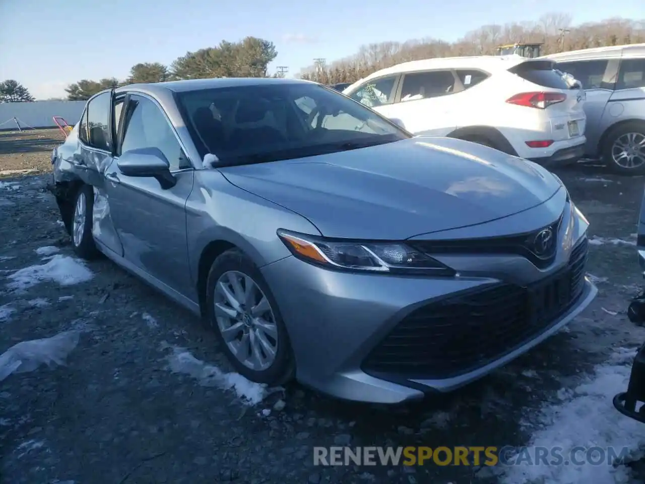 1 Photograph of a damaged car 4T1C11AK9LU938247 TOYOTA CAMRY 2020