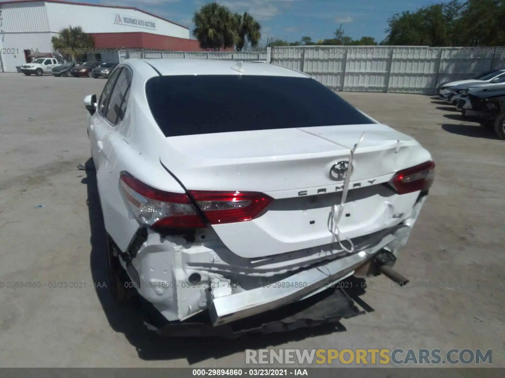 6 Photograph of a damaged car 4T1C11AK9LU949880 TOYOTA CAMRY 2020