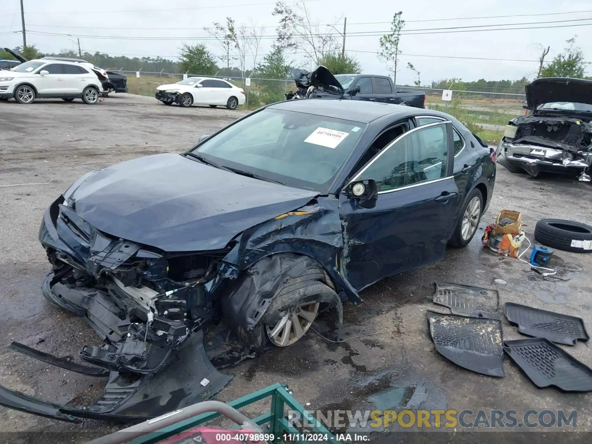 2 Photograph of a damaged car 4T1C11AK9LU985116 TOYOTA CAMRY 2020