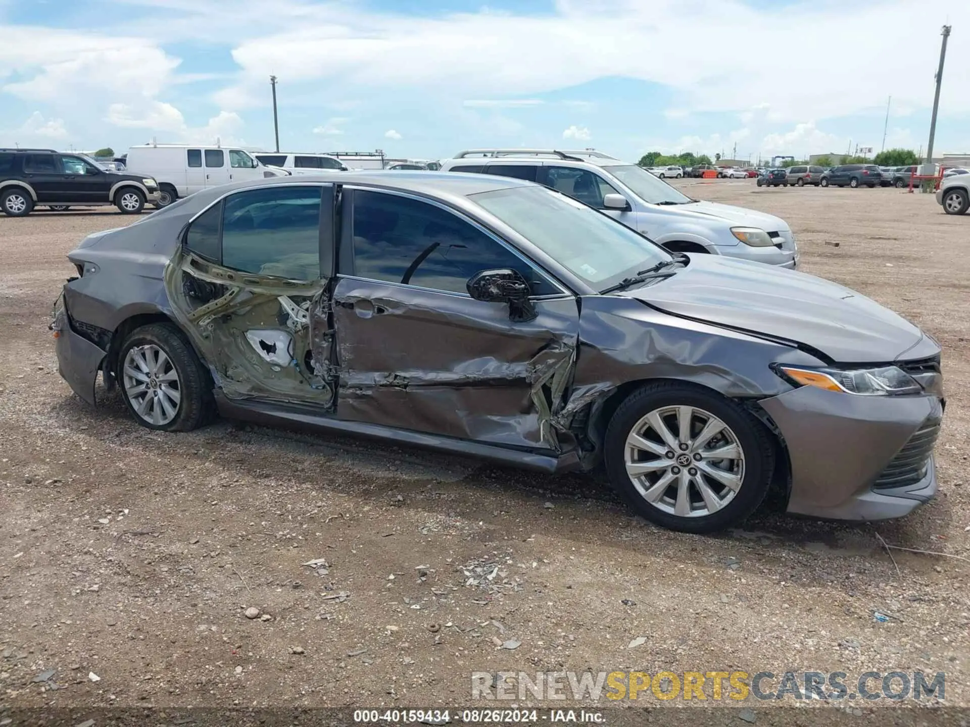 6 Photograph of a damaged car 4T1C11AK9LU988548 TOYOTA CAMRY 2020