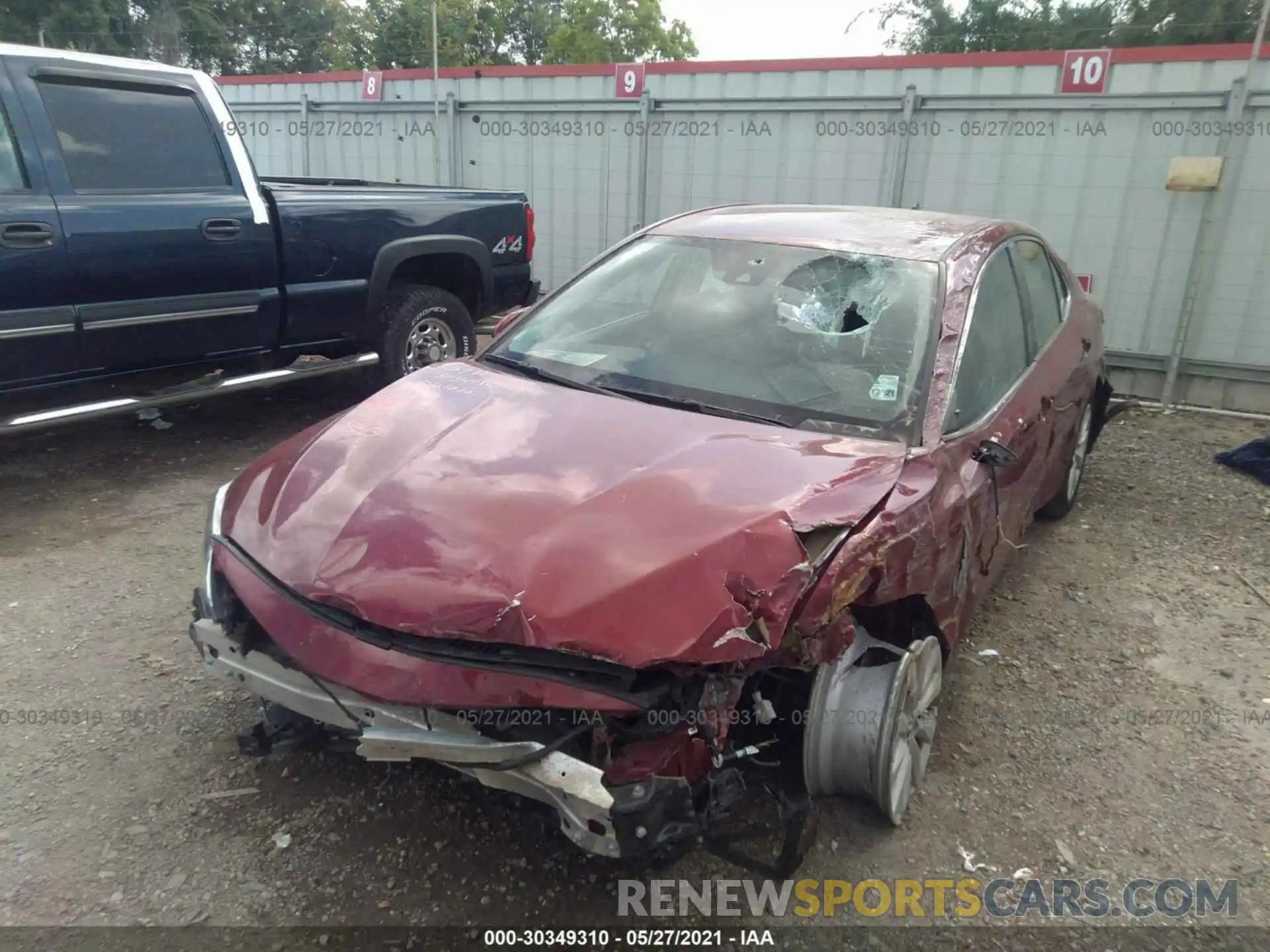 6 Photograph of a damaged car 4T1C11AKXLU318846 TOYOTA CAMRY 2020