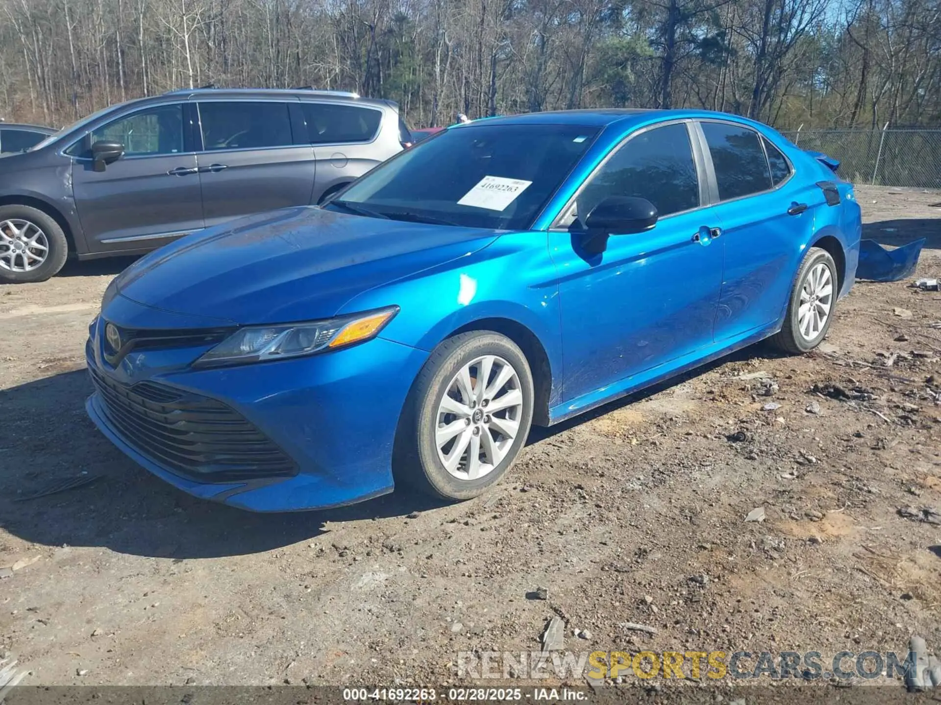 2 Photograph of a damaged car 4T1C11AKXLU335355 TOYOTA CAMRY 2020