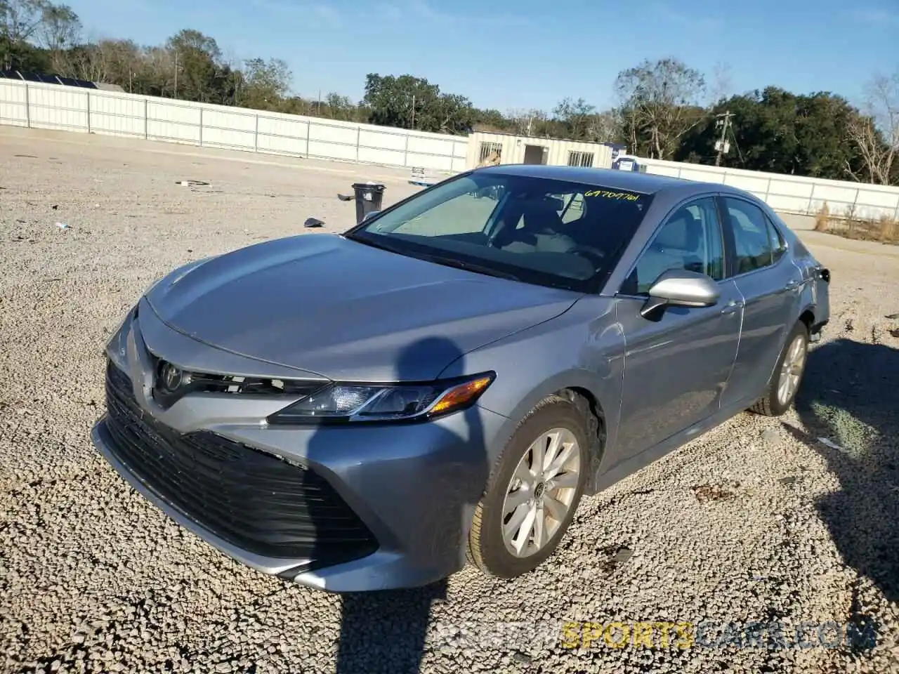 2 Photograph of a damaged car 4T1C11AKXLU364127 TOYOTA CAMRY 2020