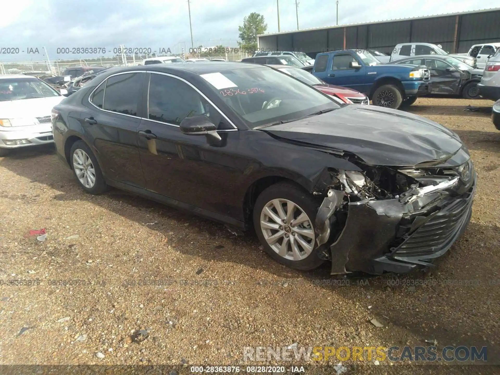 1 Photograph of a damaged car 4T1C11AKXLU365522 TOYOTA CAMRY 2020