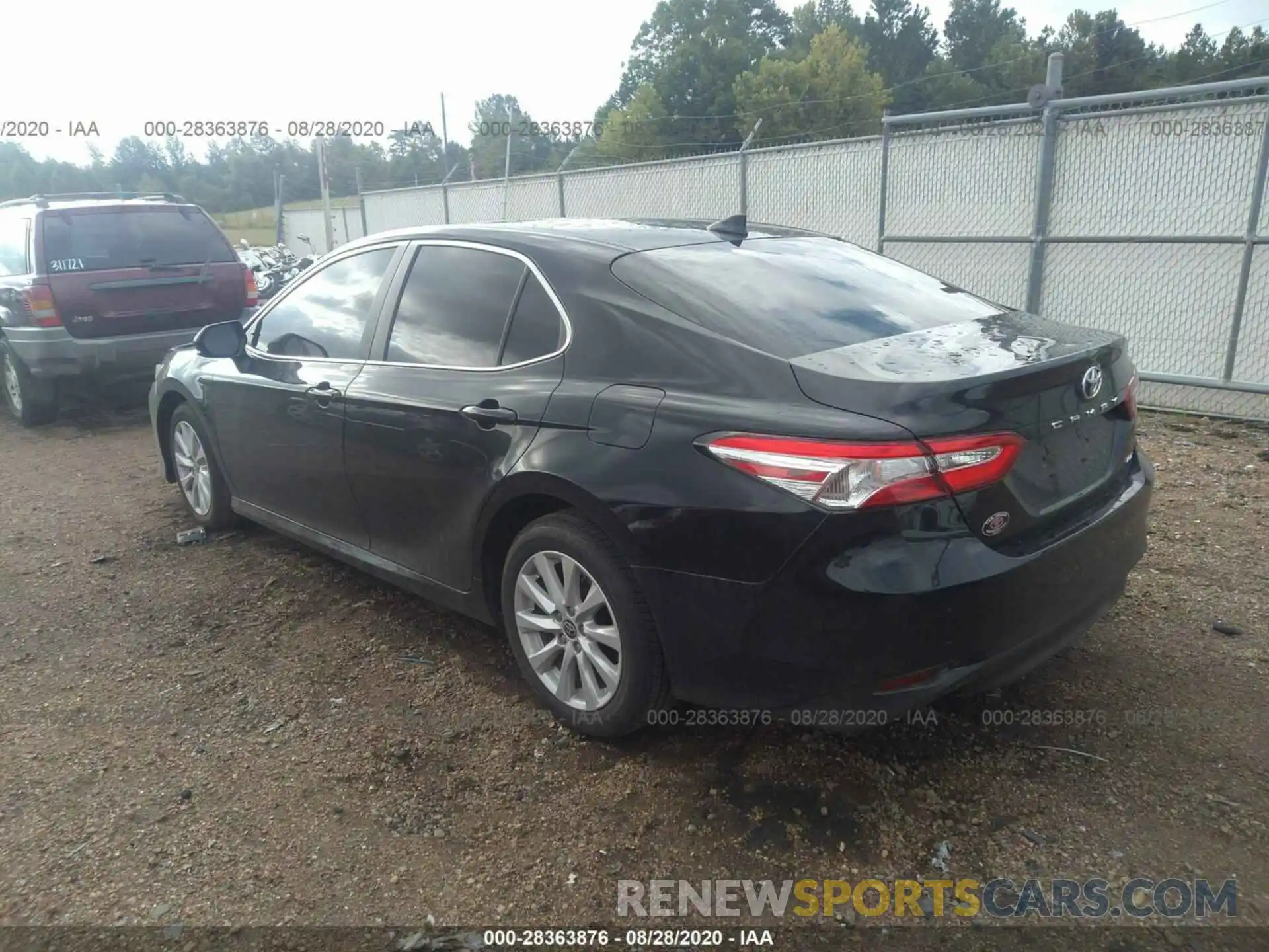 3 Photograph of a damaged car 4T1C11AKXLU365522 TOYOTA CAMRY 2020