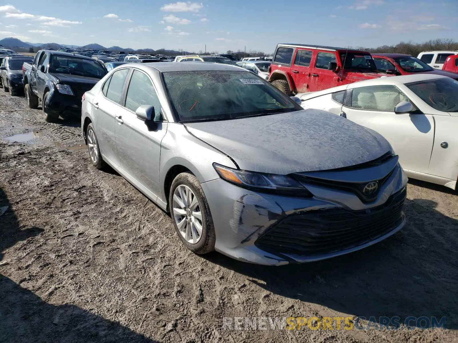1 Photograph of a damaged car 4T1C11AKXLU379811 TOYOTA CAMRY 2020