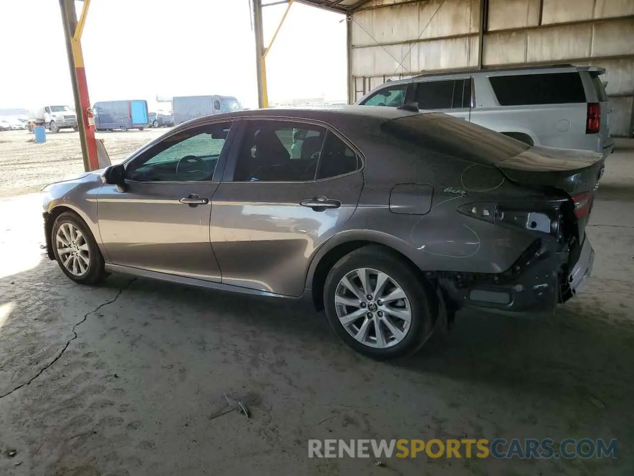 2 Photograph of a damaged car 4T1C11AKXLU394437 TOYOTA CAMRY 2020