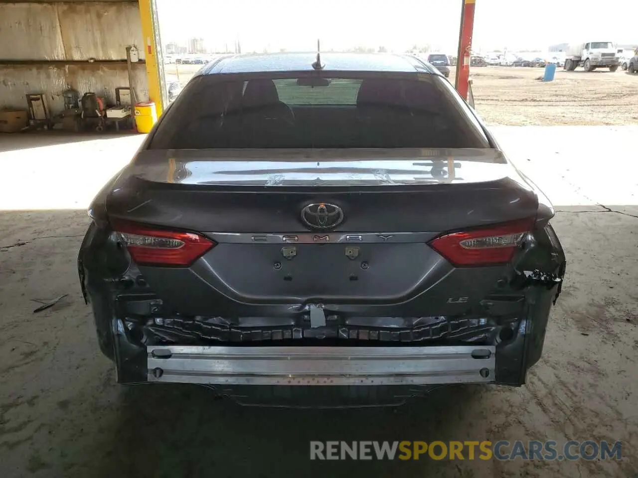6 Photograph of a damaged car 4T1C11AKXLU394437 TOYOTA CAMRY 2020