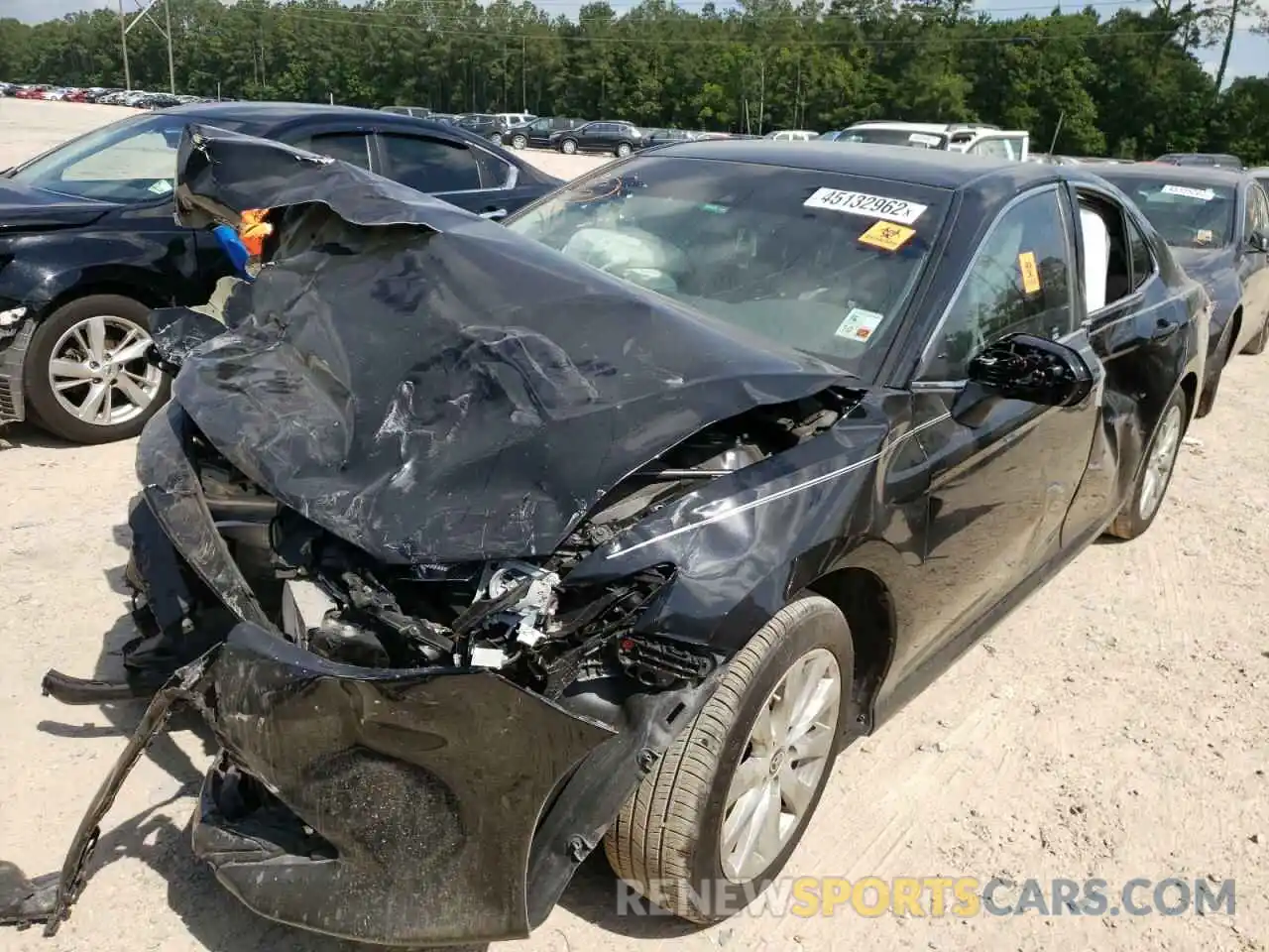 2 Photograph of a damaged car 4T1C11AKXLU503205 TOYOTA CAMRY 2020