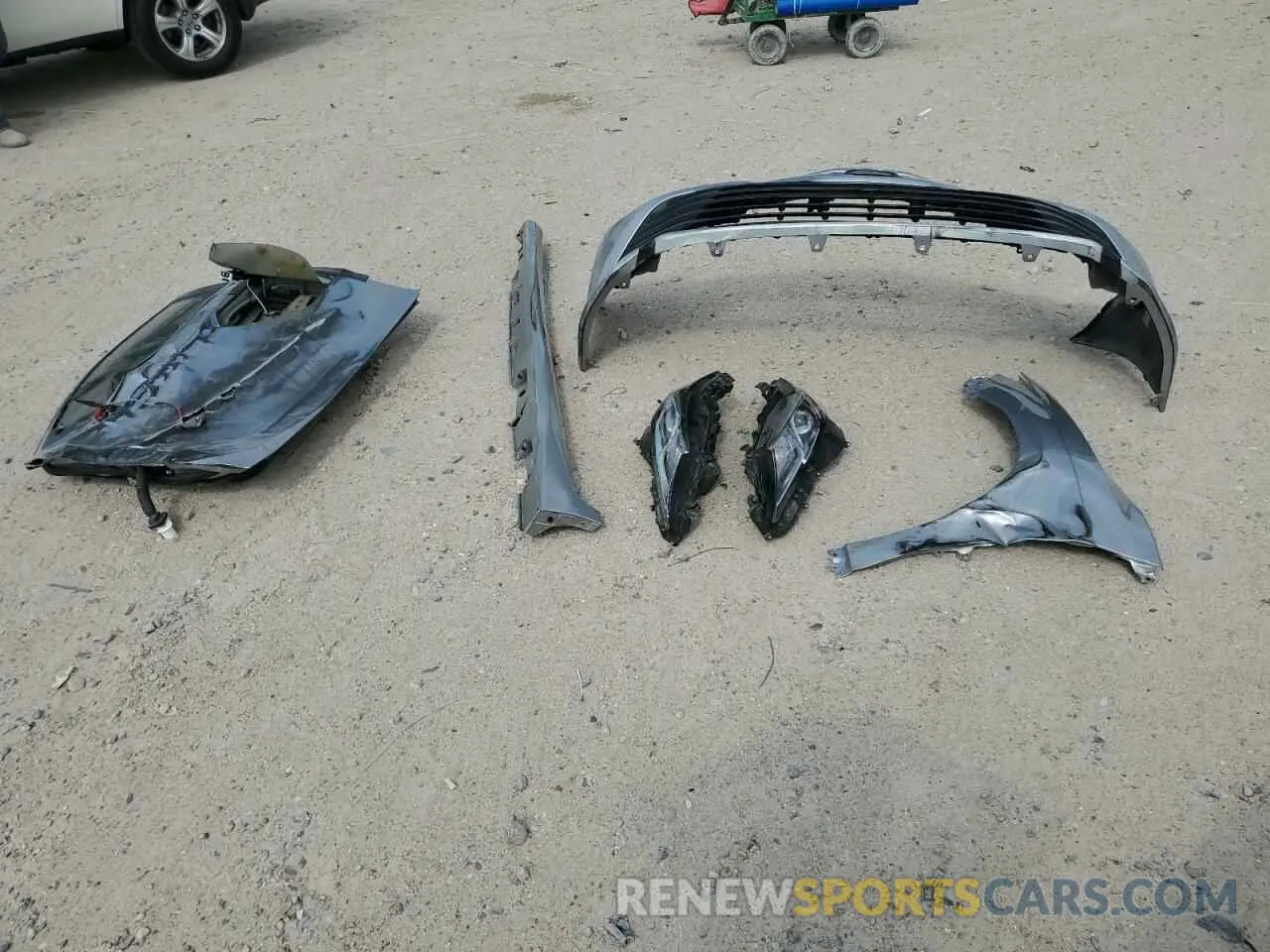 12 Photograph of a damaged car 4T1C11AKXLU508341 TOYOTA CAMRY 2020