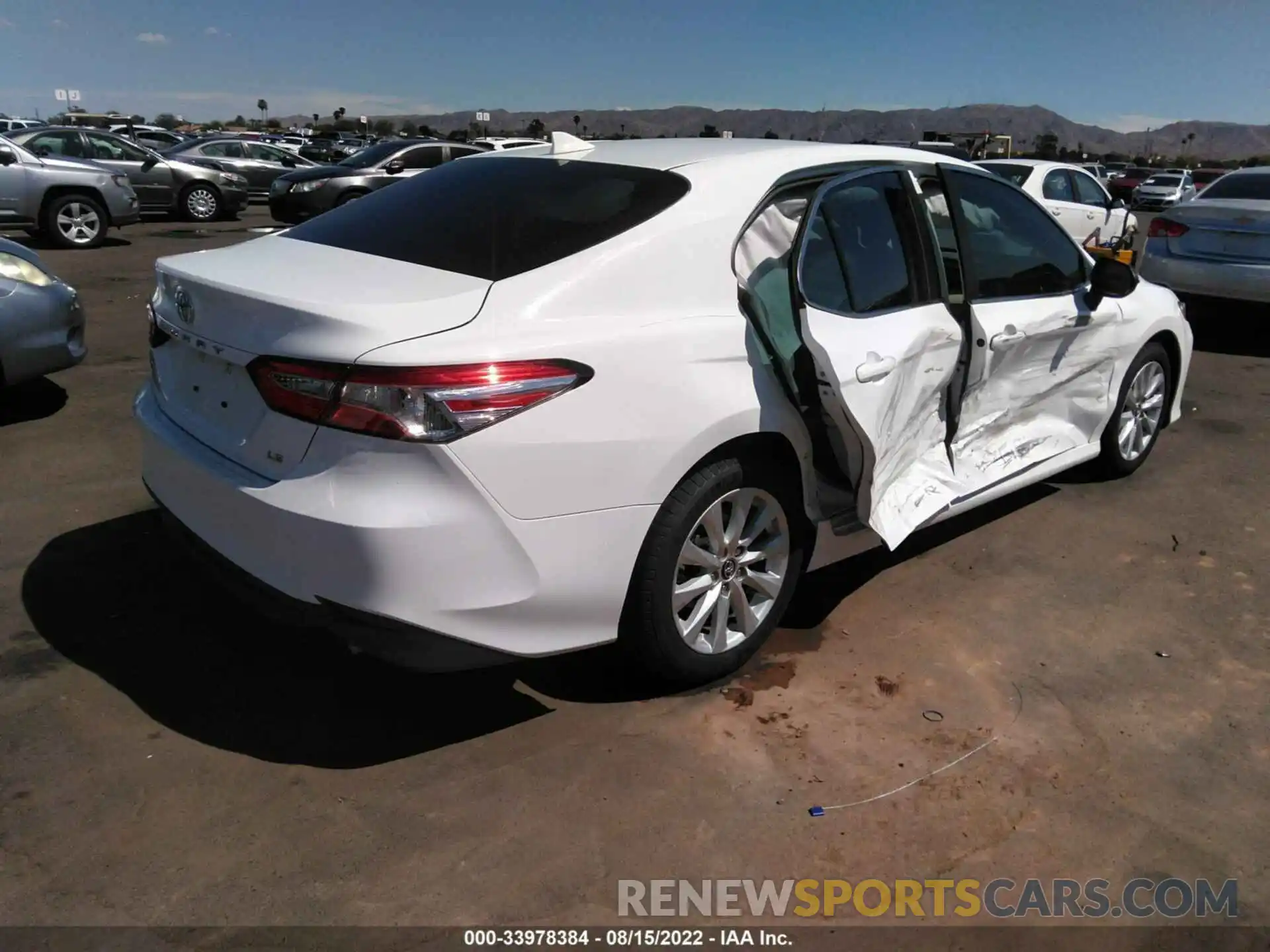 4 Photograph of a damaged car 4T1C11AKXLU861436 TOYOTA CAMRY 2020