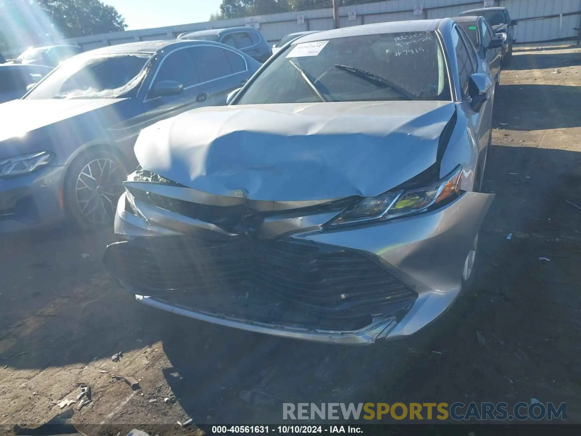 12 Photograph of a damaged car 4T1C11AKXLU877815 TOYOTA CAMRY 2020