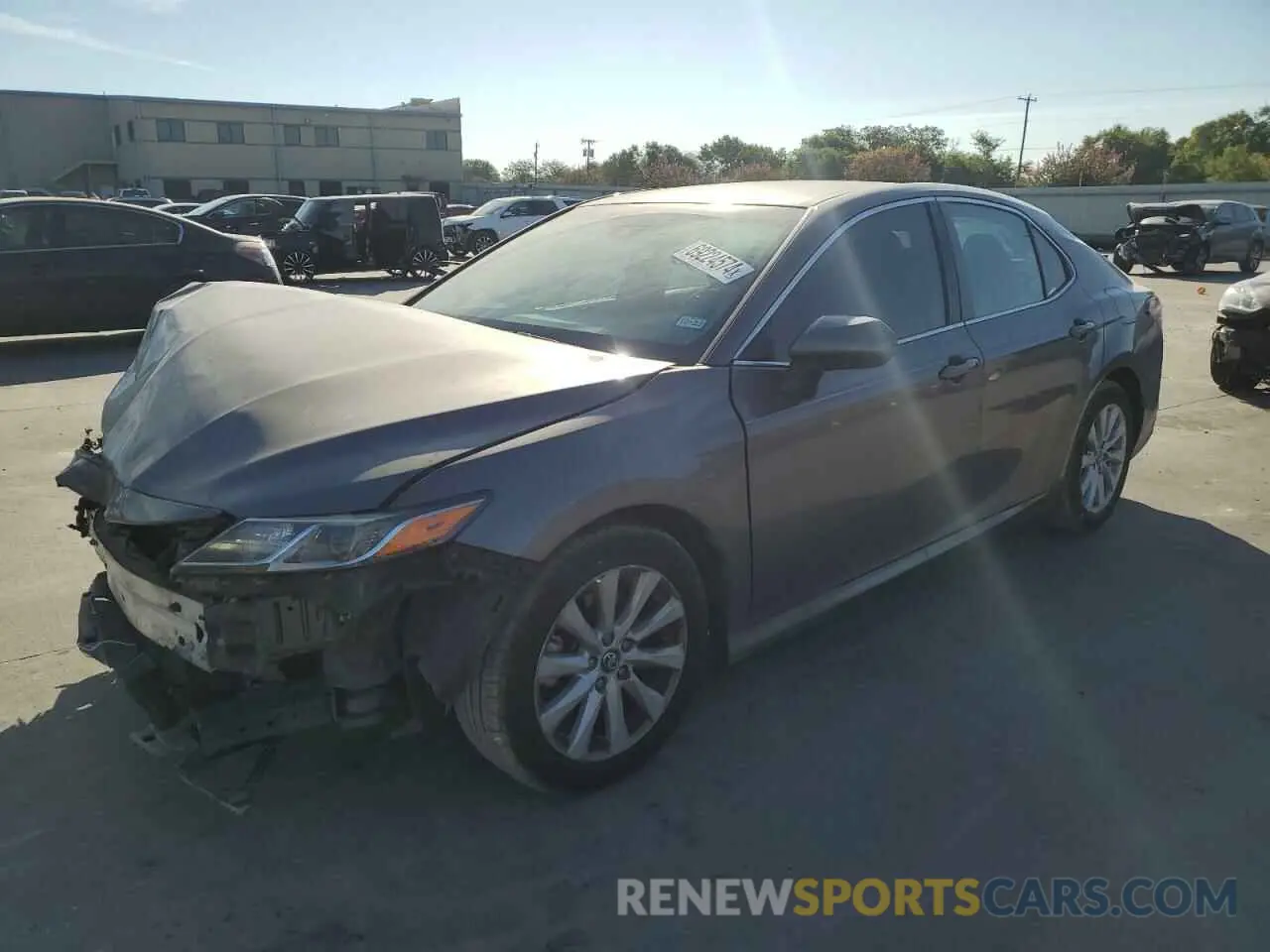 1 Photograph of a damaged car 4T1C11AKXLU881279 TOYOTA CAMRY 2020