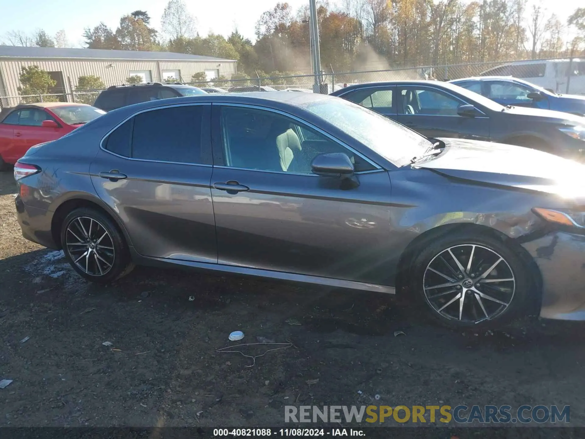 13 Photograph of a damaged car 4T1C11AKXLU884764 TOYOTA CAMRY 2020