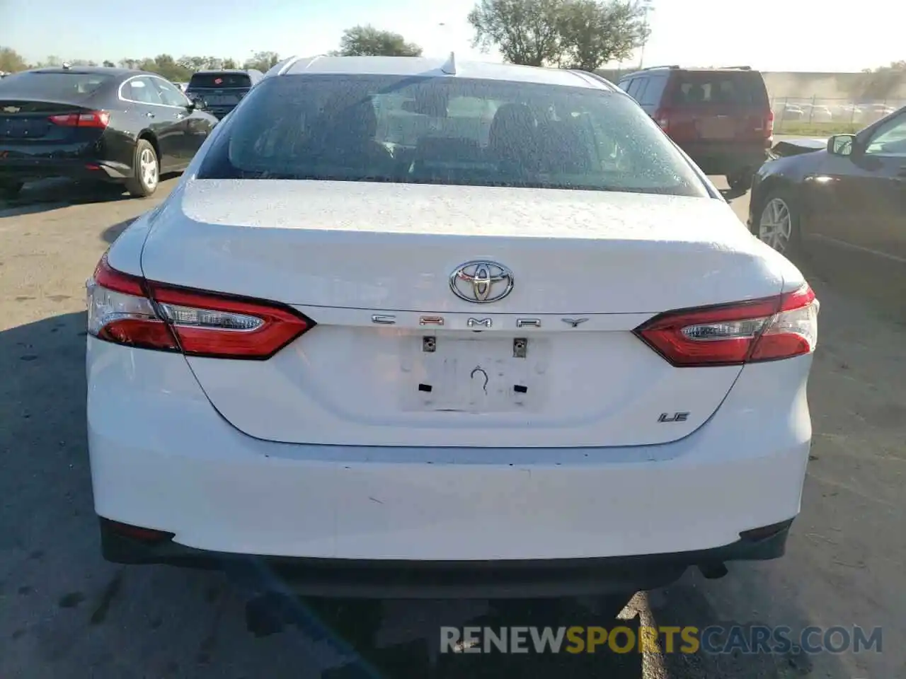 6 Photograph of a damaged car 4T1C11AKXLU892654 TOYOTA CAMRY 2020