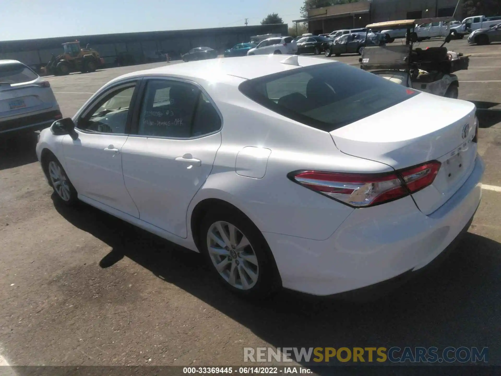 3 Photograph of a damaged car 4T1C11AKXLU915818 TOYOTA CAMRY 2020