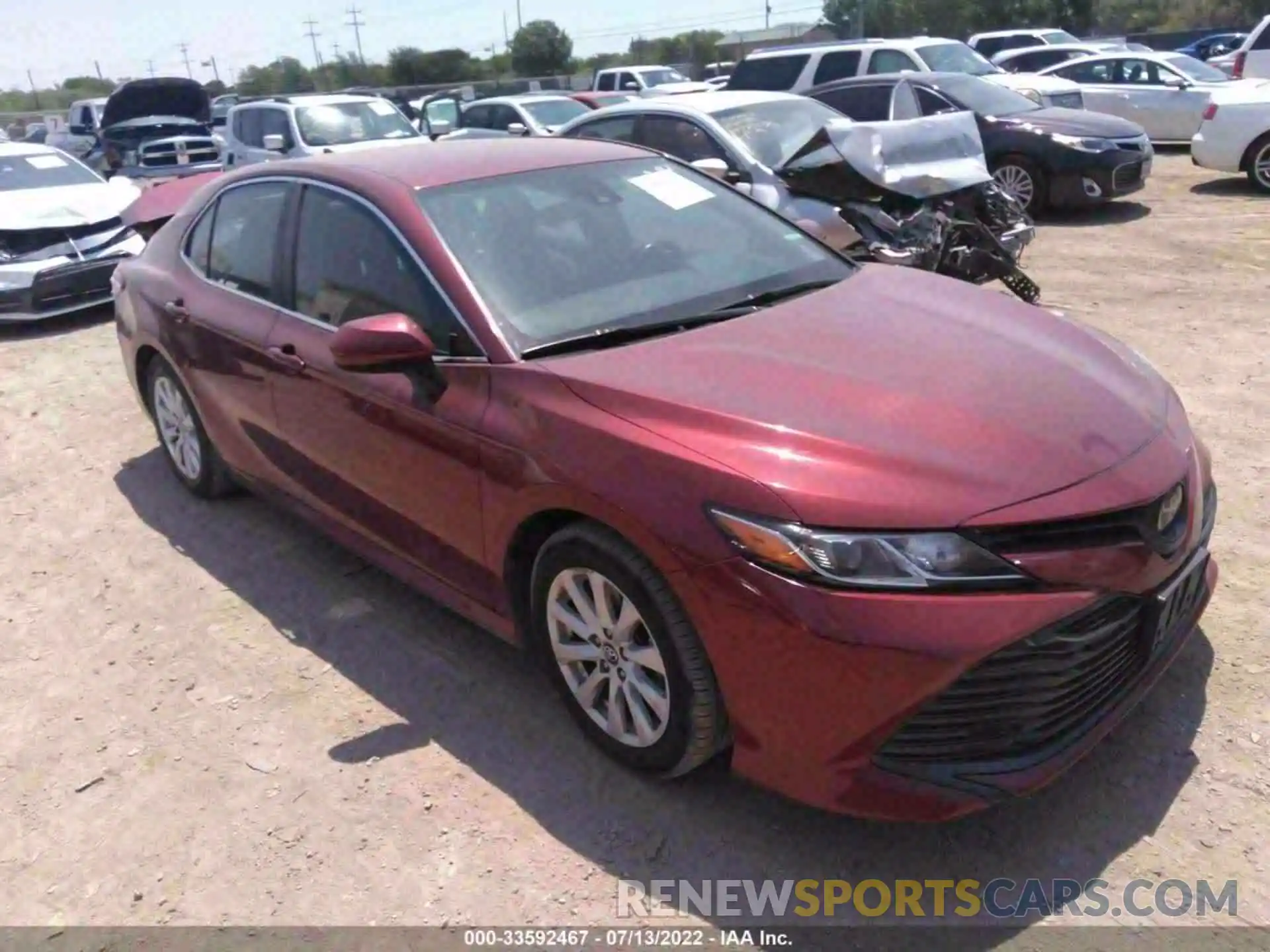 1 Photograph of a damaged car 4T1C11AKXLU916760 TOYOTA CAMRY 2020