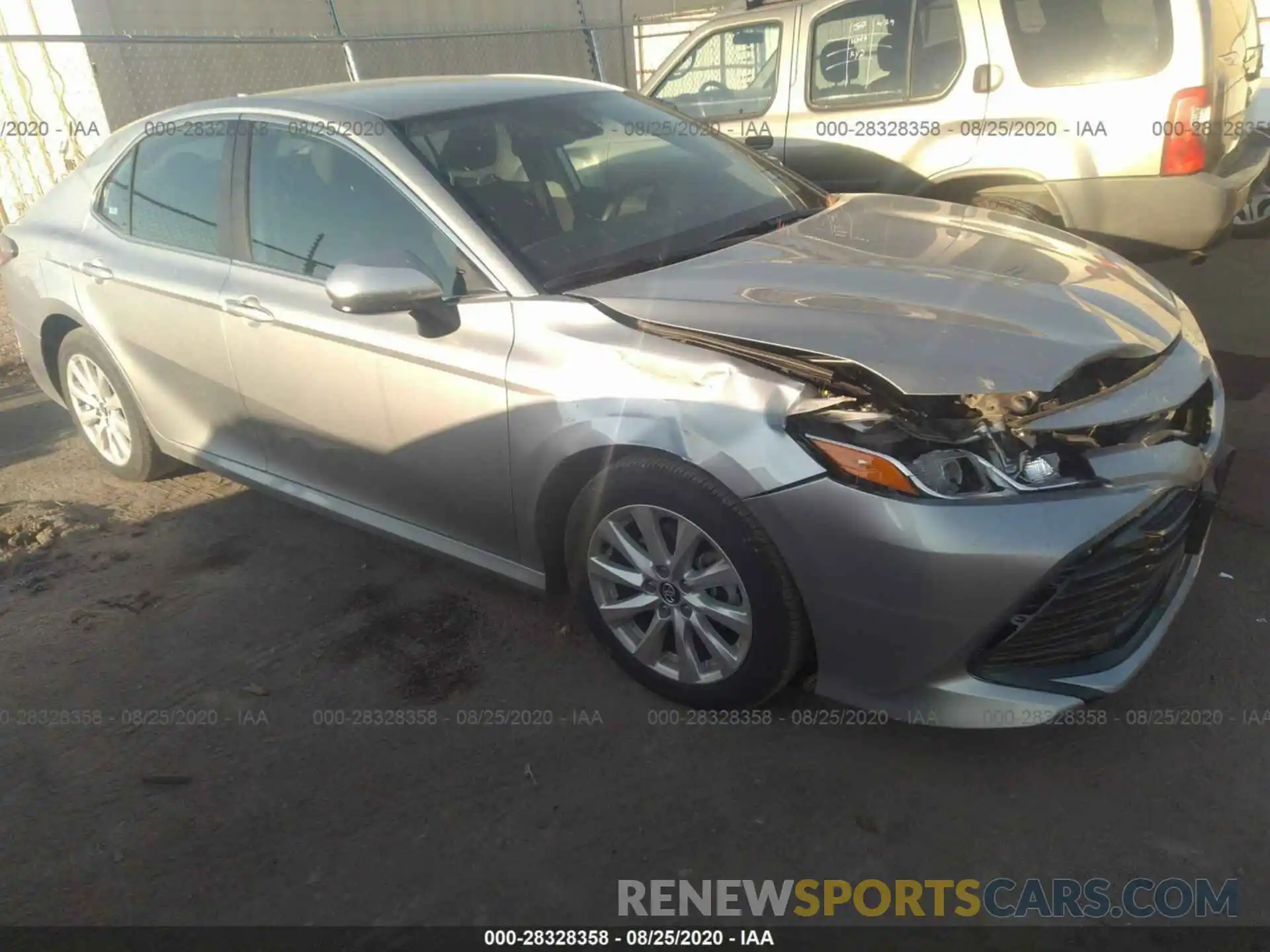 1 Photograph of a damaged car 4T1C11AKXLU926978 TOYOTA CAMRY 2020