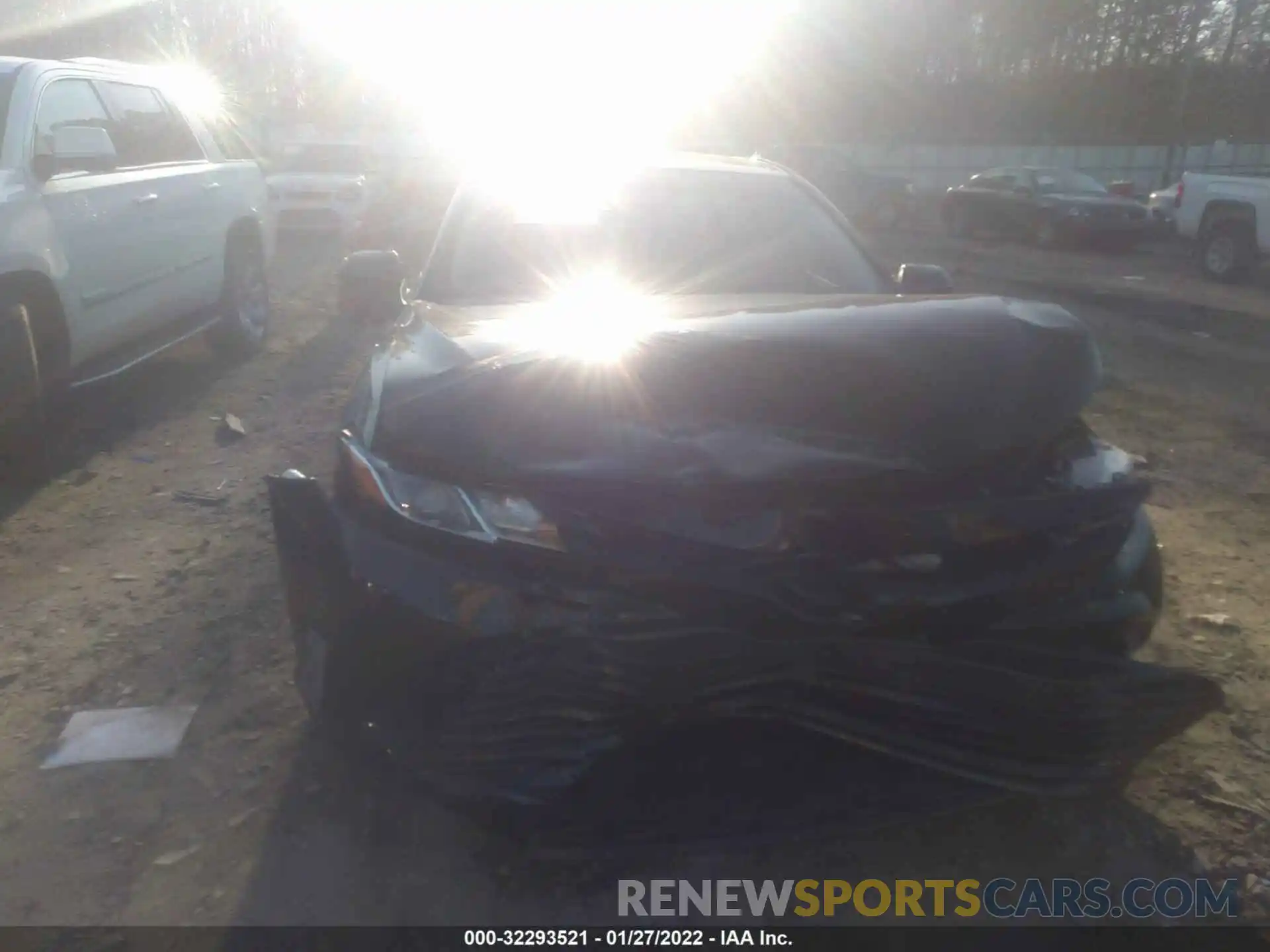 6 Photograph of a damaged car 4T1C11AKXLU930030 TOYOTA CAMRY 2020