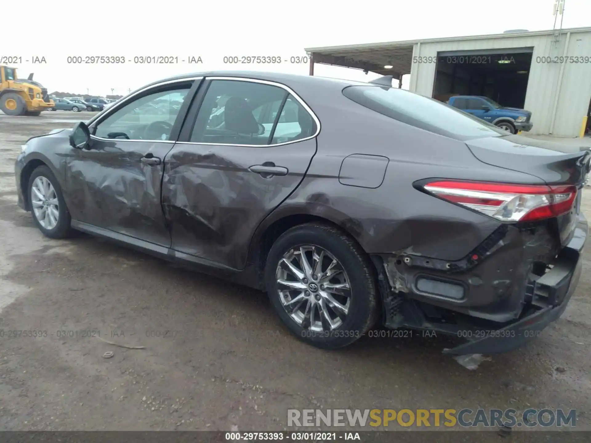 3 Photograph of a damaged car 4T1C11AKXLU944896 TOYOTA CAMRY 2020