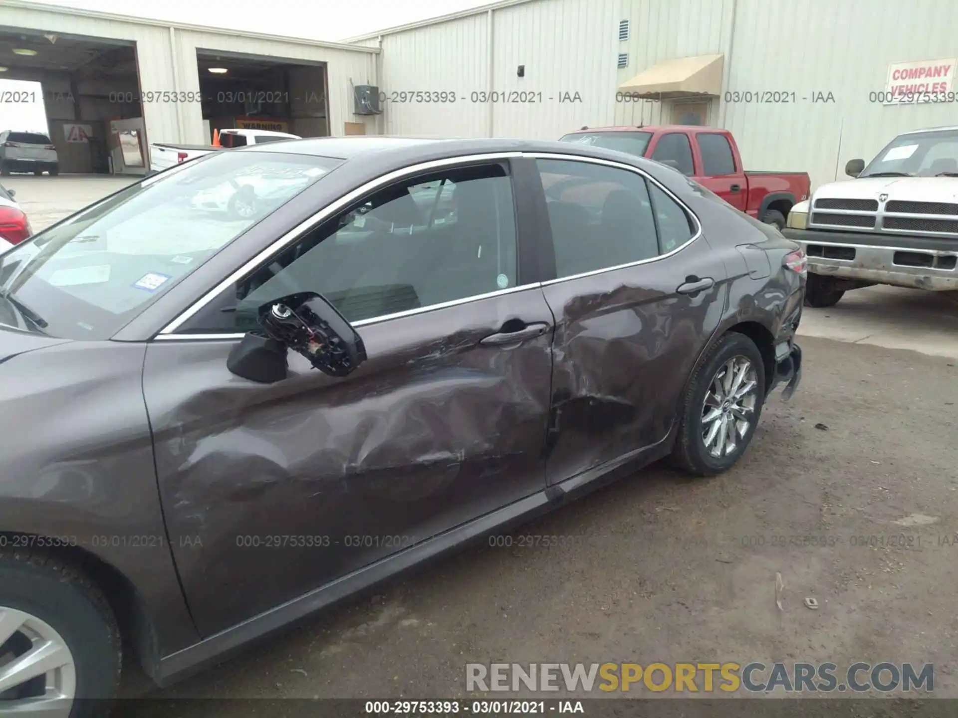 6 Photograph of a damaged car 4T1C11AKXLU944896 TOYOTA CAMRY 2020