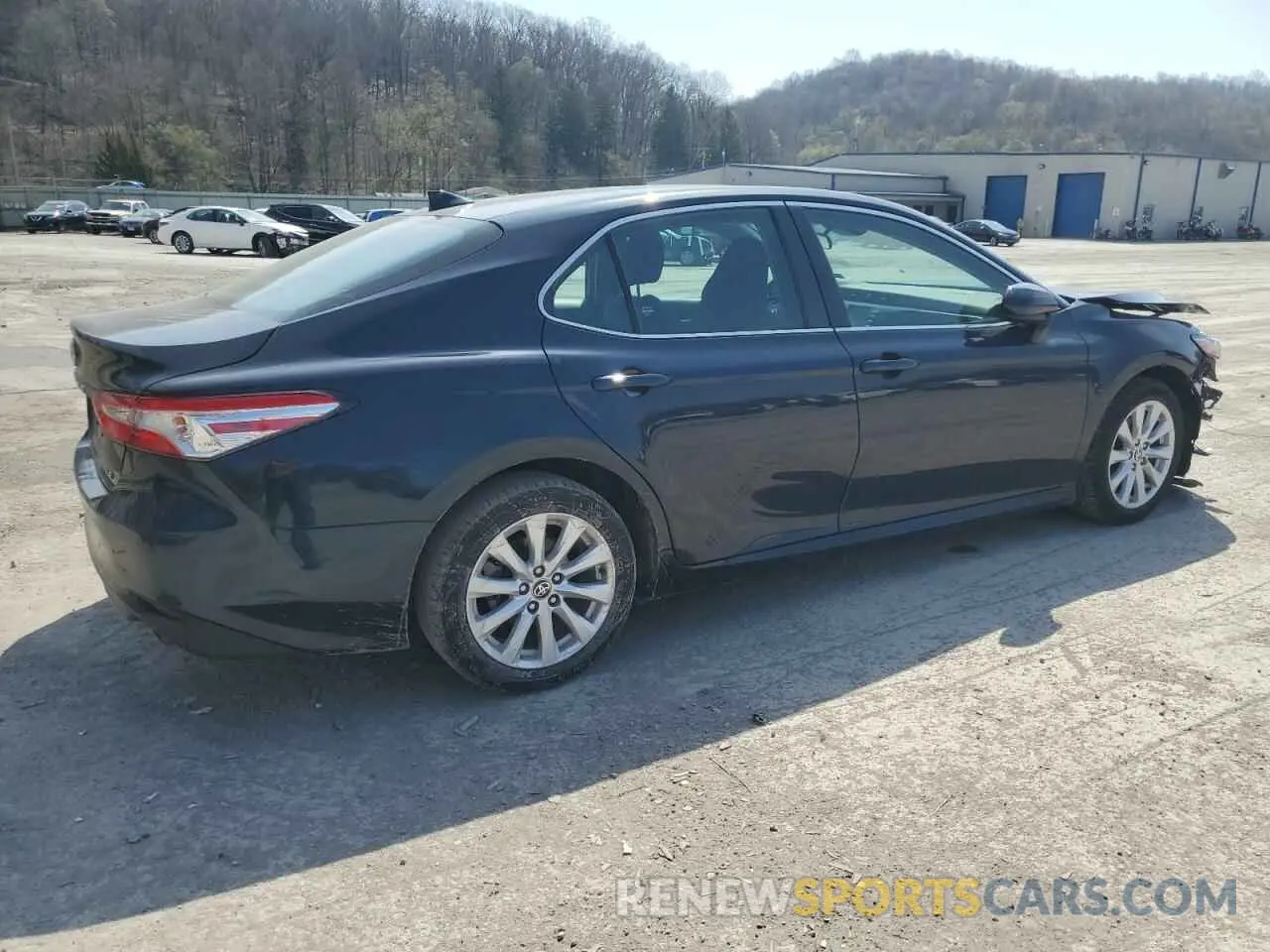 3 Photograph of a damaged car 4T1C11AKXLU947605 TOYOTA CAMRY 2020