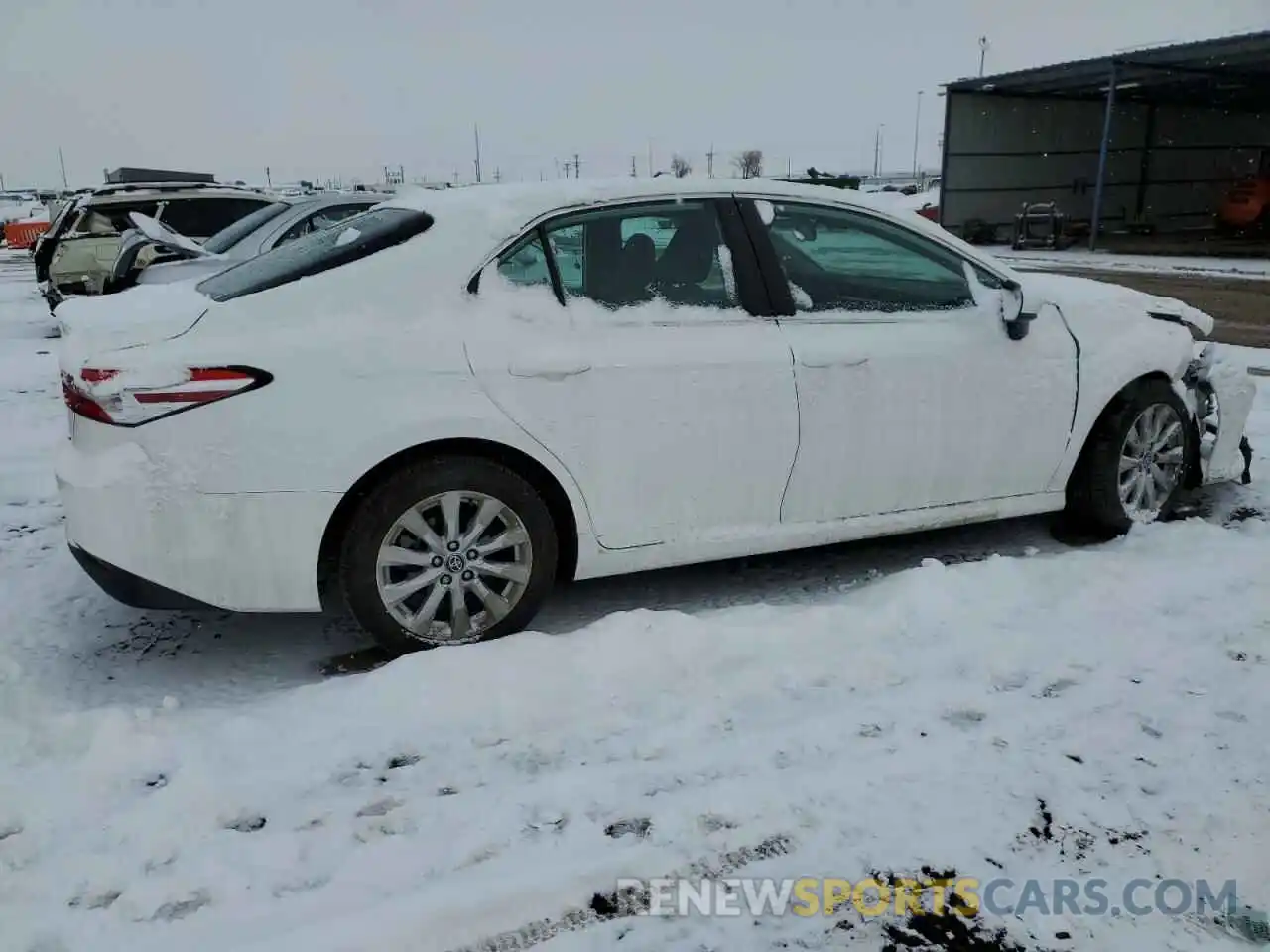 3 Photograph of a damaged car 4T1C11AKXLU960418 TOYOTA CAMRY 2020