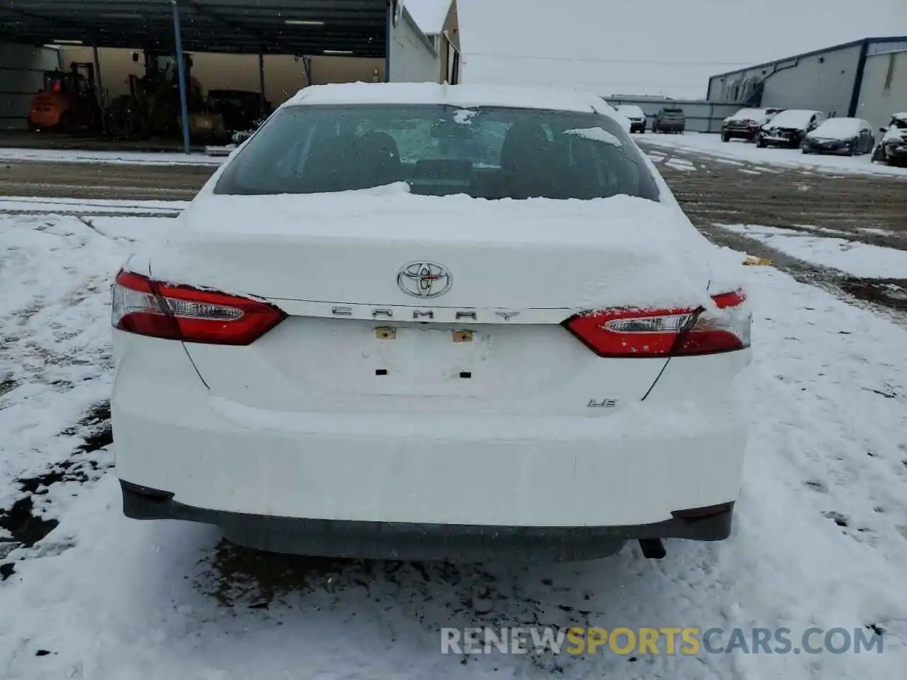 6 Photograph of a damaged car 4T1C11AKXLU960418 TOYOTA CAMRY 2020