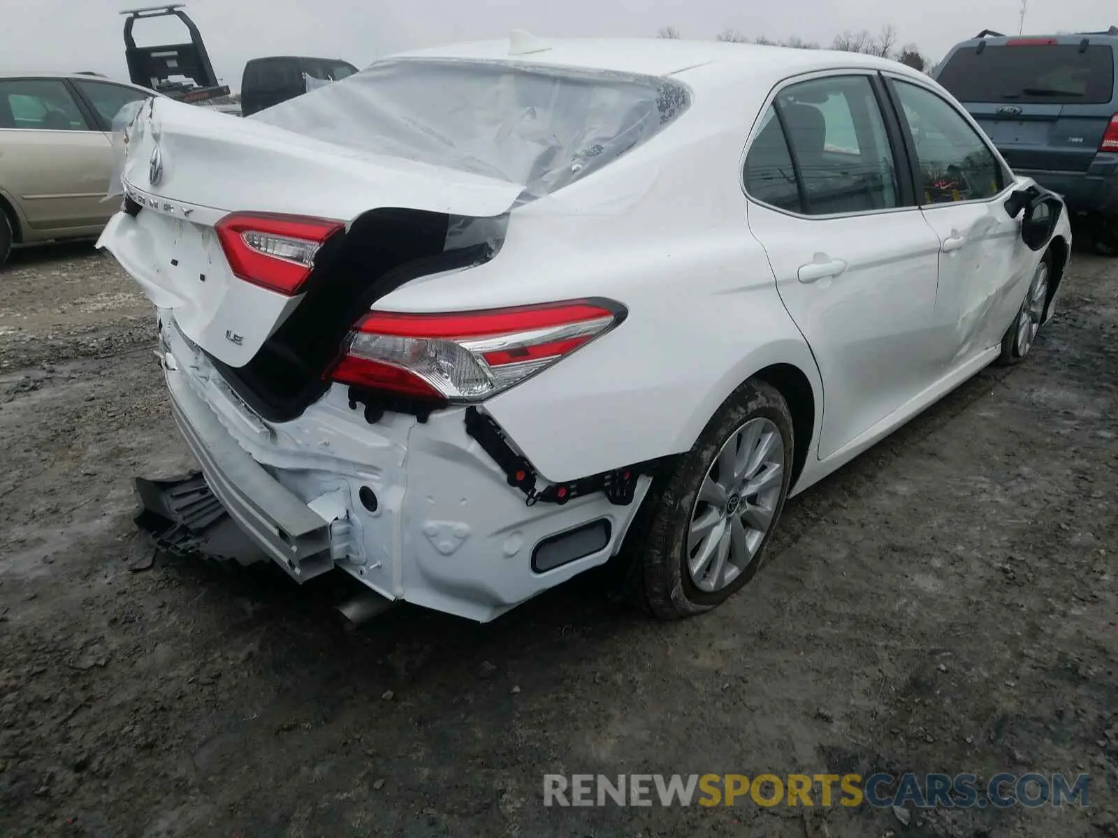 4 Photograph of a damaged car 4T1C11AKXLU974786 TOYOTA CAMRY 2020