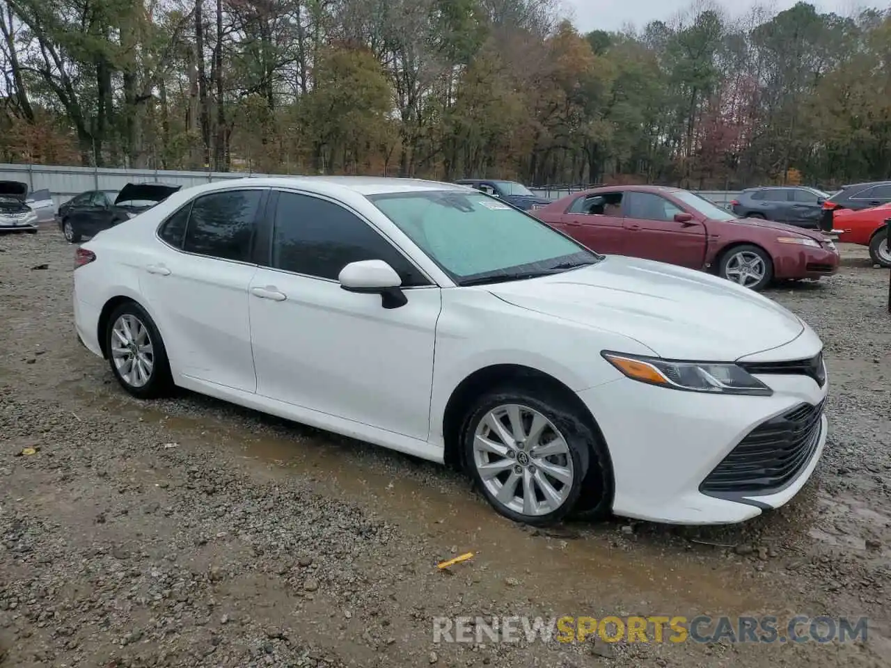 4 Photograph of a damaged car 4T1C11AKXLU980944 TOYOTA CAMRY 2020