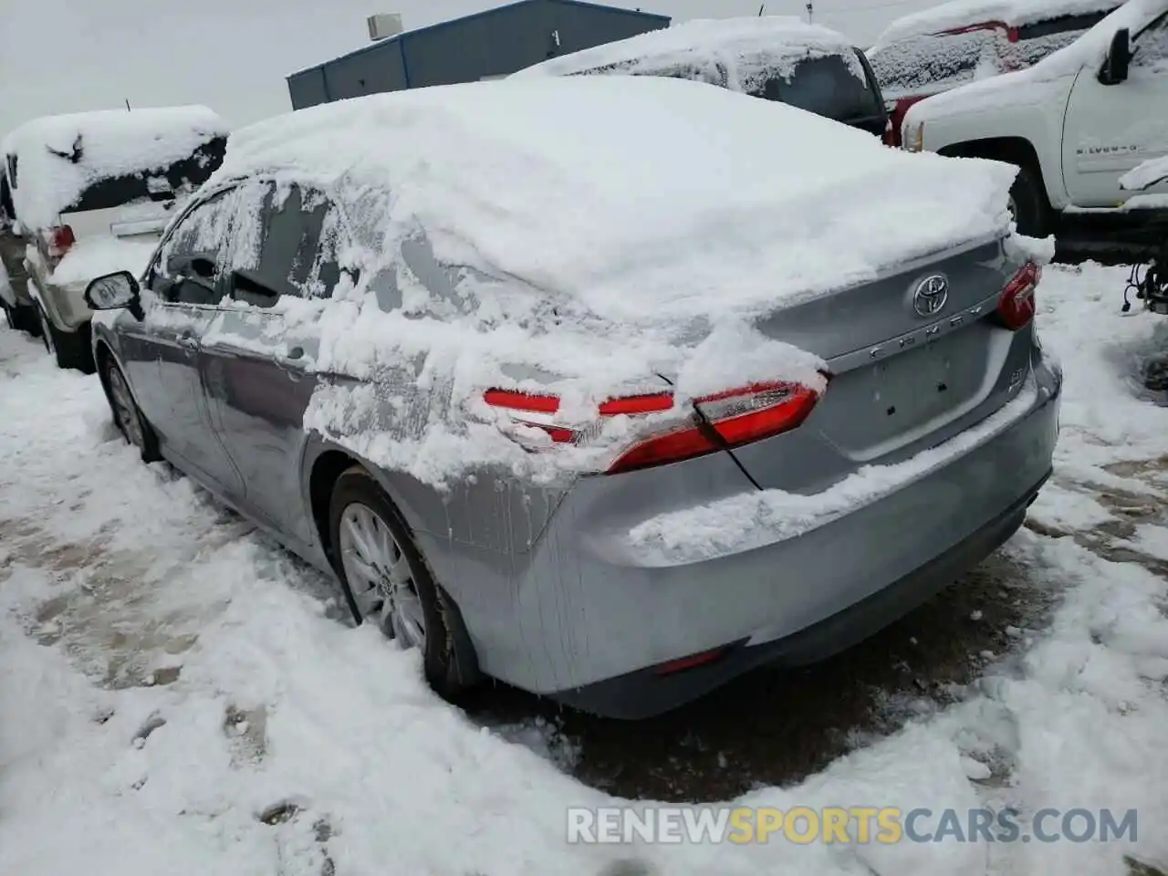 2 Photograph of a damaged car 4T1C11BK0LU002807 TOYOTA CAMRY 2020