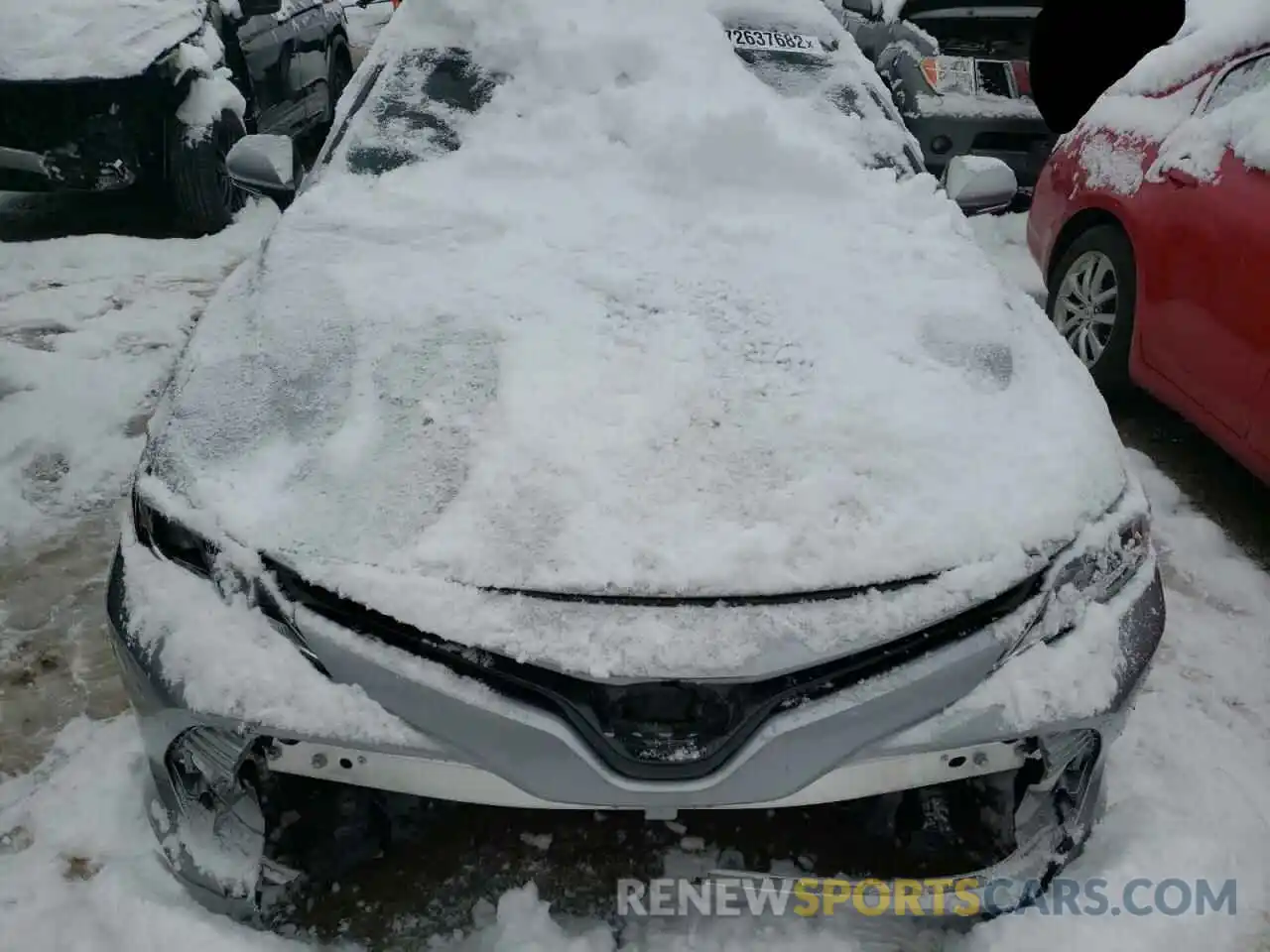 5 Photograph of a damaged car 4T1C11BK0LU002807 TOYOTA CAMRY 2020