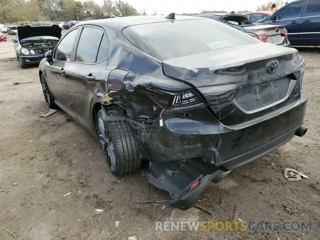 3 Photograph of a damaged car 4T1C11BK0LU019090 TOYOTA CAMRY 2020