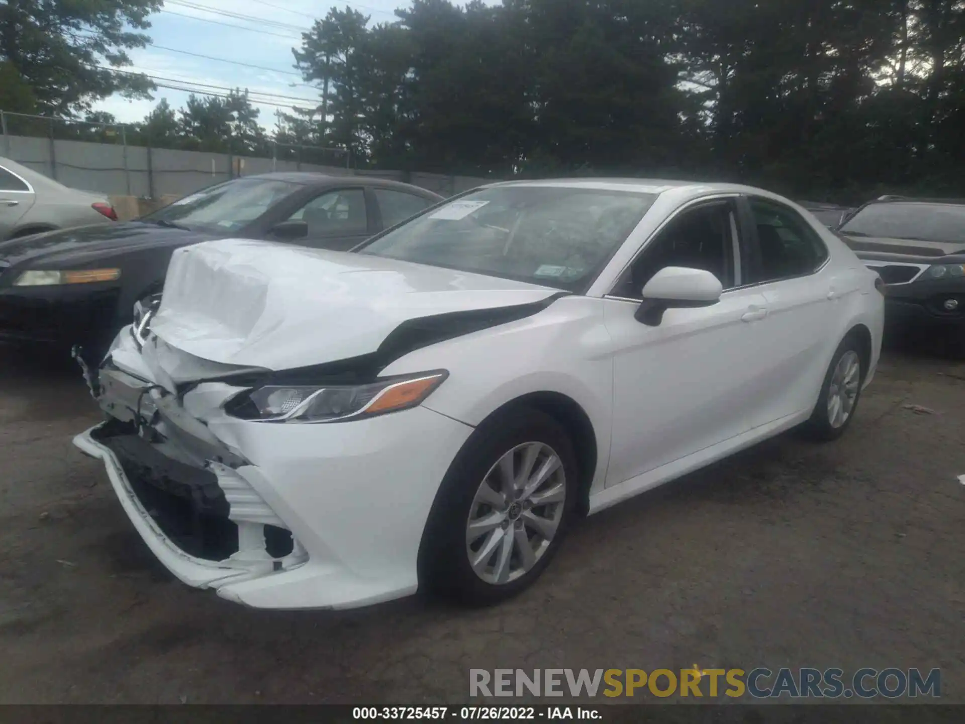 2 Photograph of a damaged car 4T1C11BK1LU017395 TOYOTA CAMRY 2020