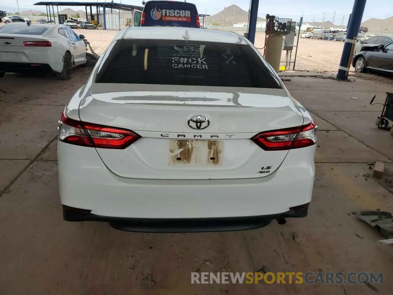 6 Photograph of a damaged car 4T1C11BK2LU005899 TOYOTA CAMRY 2020