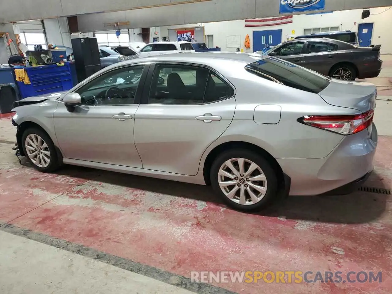 2 Photograph of a damaged car 4T1C11BK3LU004275 TOYOTA CAMRY 2020