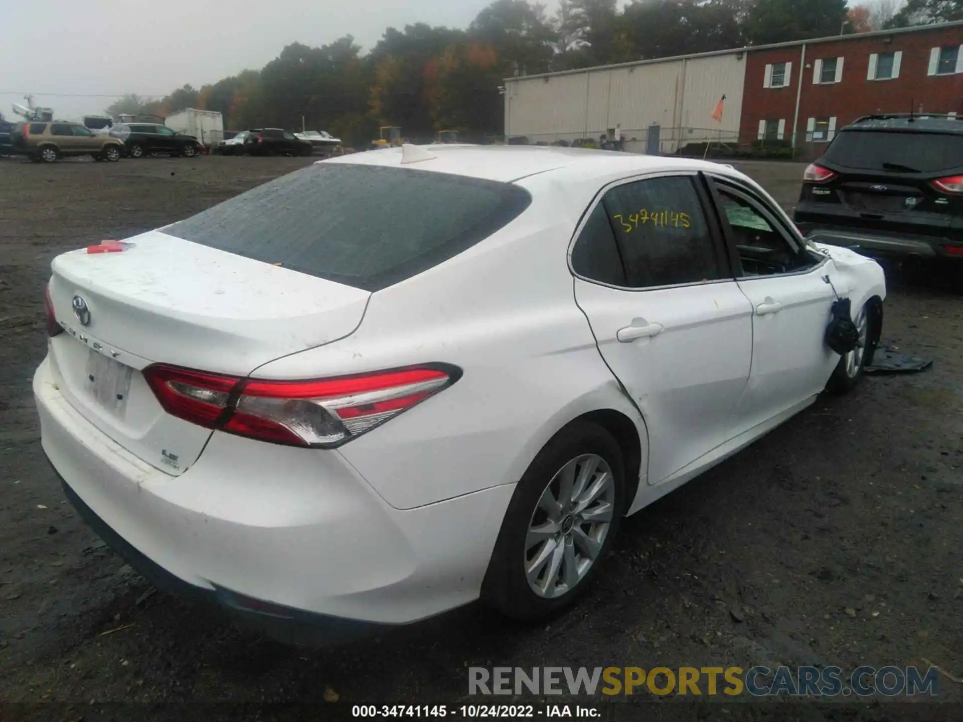 4 Photograph of a damaged car 4T1C11BK3LU012716 TOYOTA CAMRY 2020