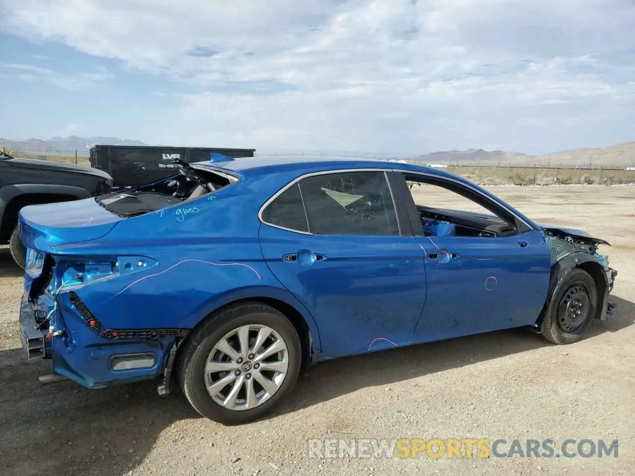 3 Photograph of a damaged car 4T1C11BK4LU005659 TOYOTA CAMRY 2020