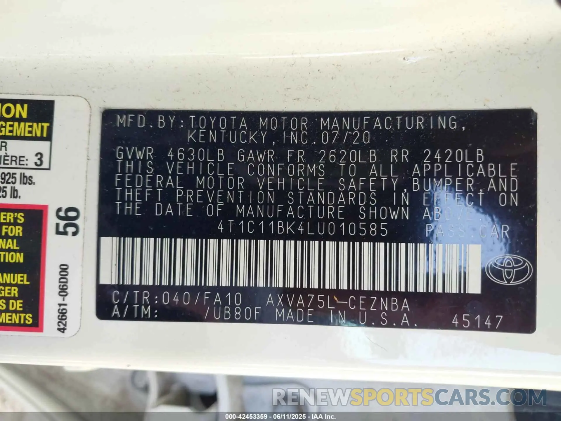 9 Photograph of a damaged car 4T1C11BK4LU010585 TOYOTA CAMRY 2020
