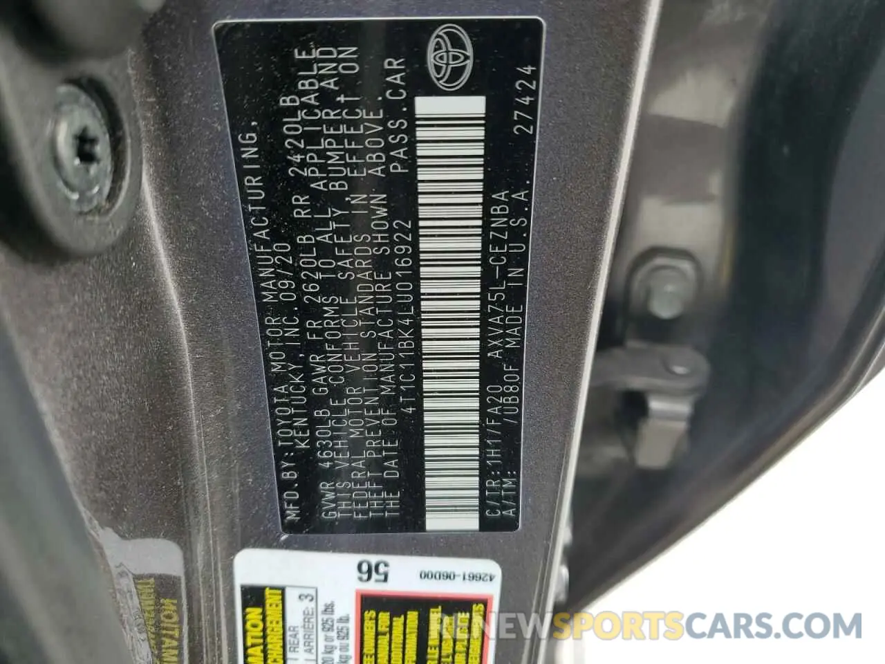 12 Photograph of a damaged car 4T1C11BK4LU016922 TOYOTA CAMRY 2020