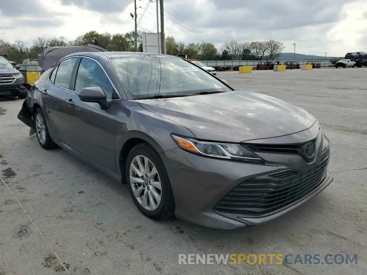 4 Photograph of a damaged car 4T1C11BK4LU016922 TOYOTA CAMRY 2020