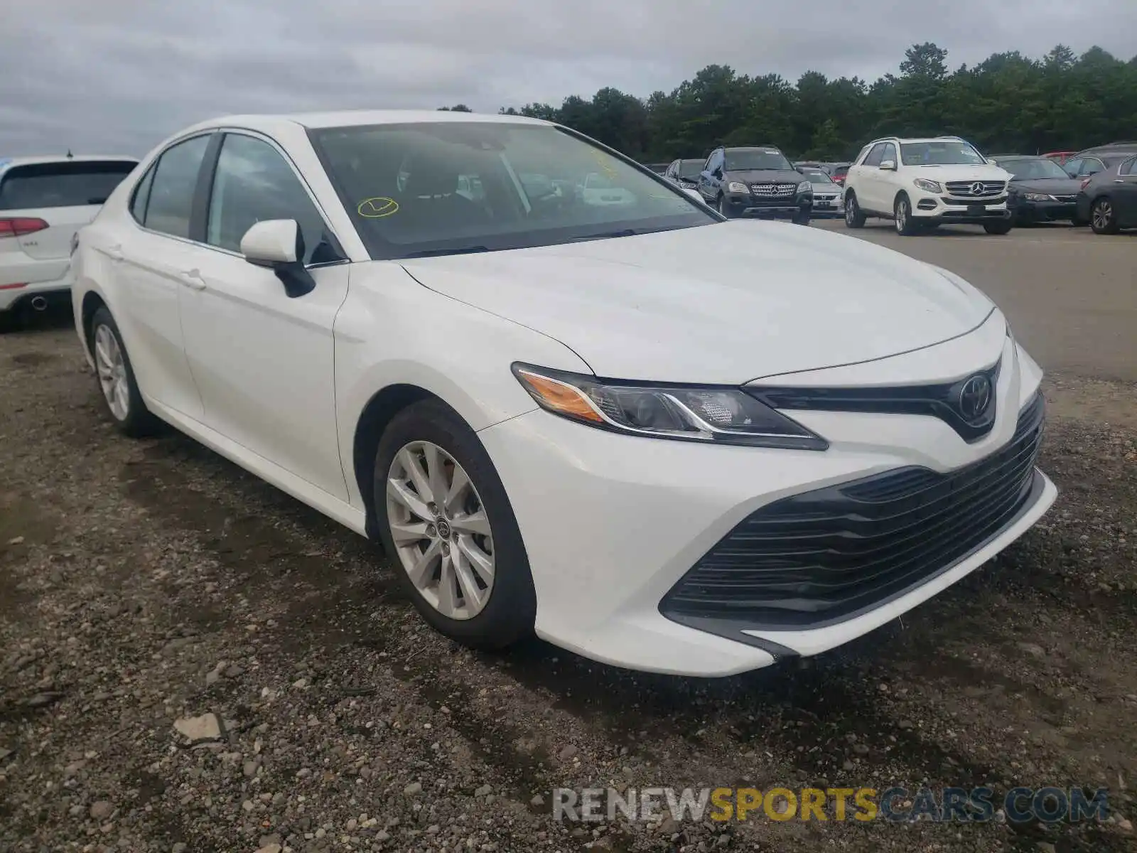 1 Photograph of a damaged car 4T1C11BK5LU016699 TOYOTA CAMRY 2020