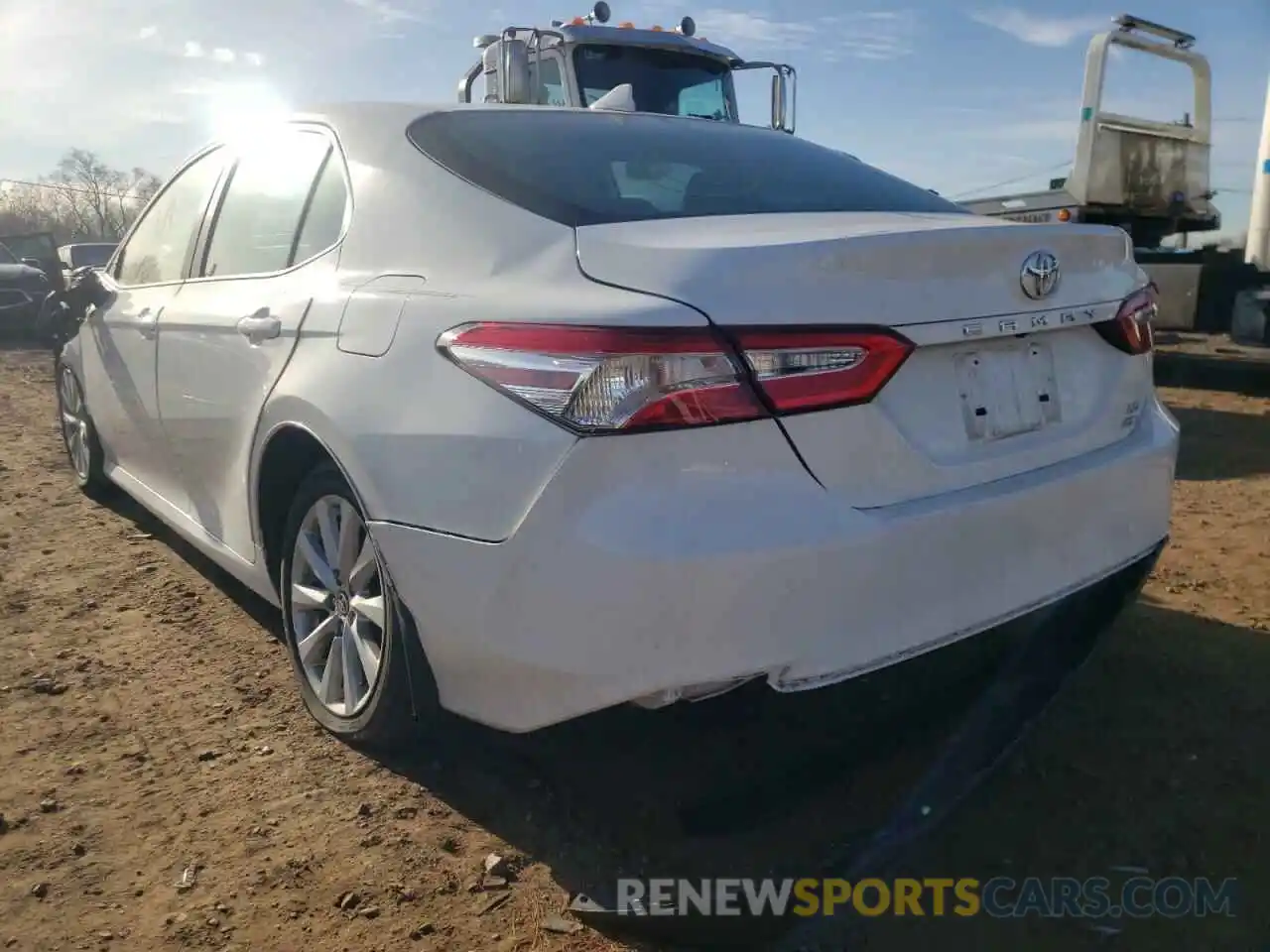 3 Photograph of a damaged car 4T1C11BK6LU002908 TOYOTA CAMRY 2020