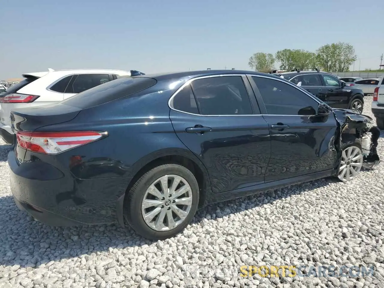 3 Photograph of a damaged car 4T1C11BK7LU003890 TOYOTA CAMRY 2020