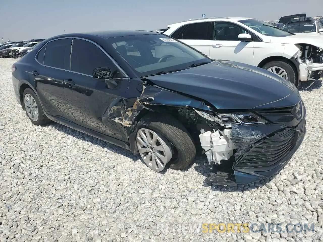4 Photograph of a damaged car 4T1C11BK7LU003890 TOYOTA CAMRY 2020