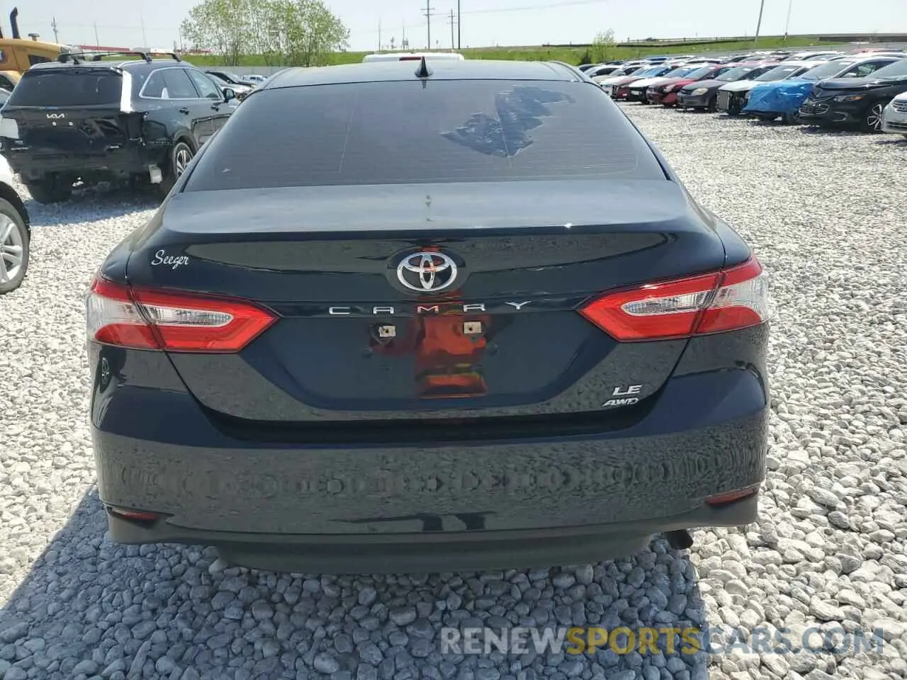 6 Photograph of a damaged car 4T1C11BK7LU003890 TOYOTA CAMRY 2020