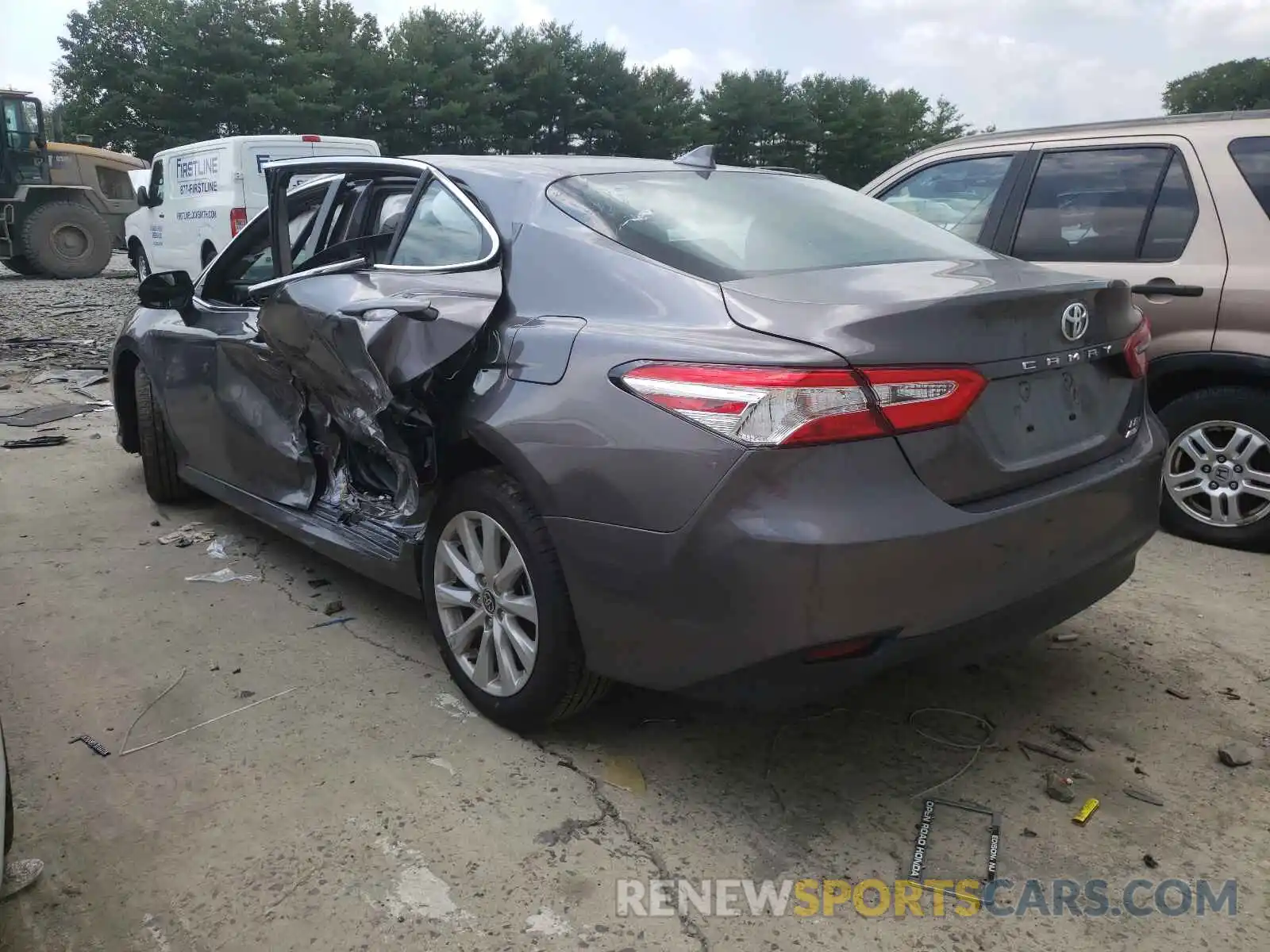 3 Photograph of a damaged car 4T1C11BK7LU004022 TOYOTA CAMRY 2020