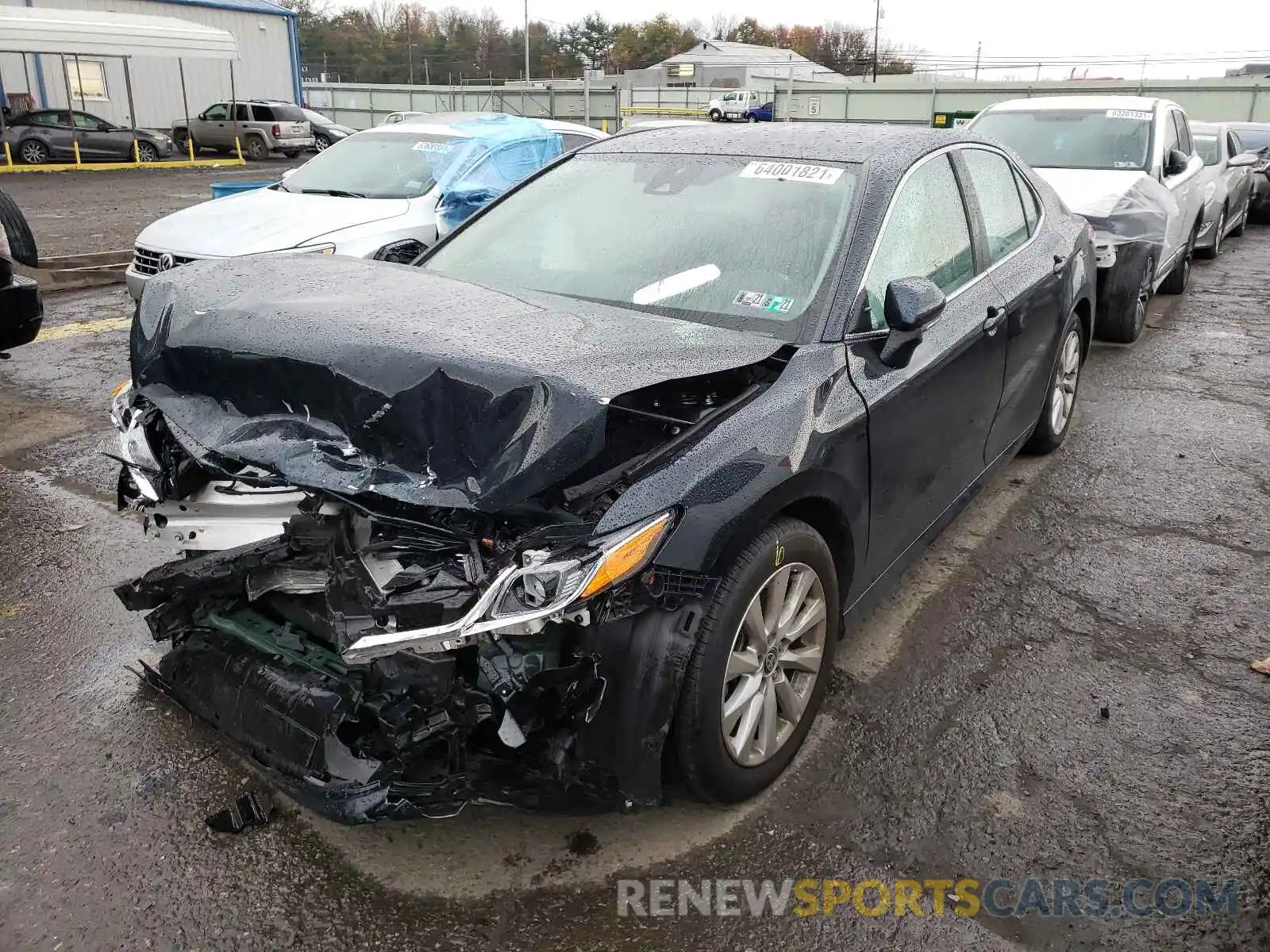 2 Photograph of a damaged car 4T1C11BK7LU015263 TOYOTA CAMRY 2020