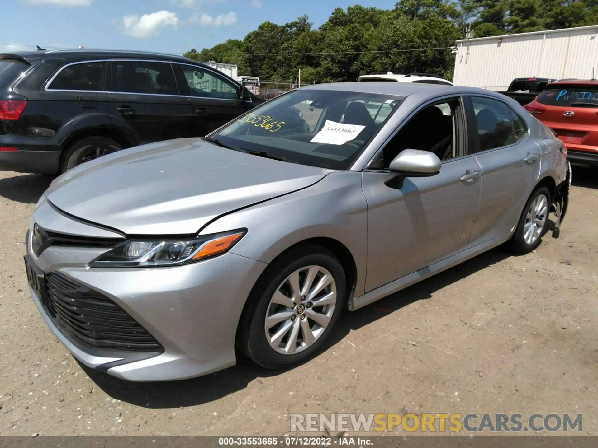 2 Photograph of a damaged car 4T1C11BK7LU017868 TOYOTA CAMRY 2020