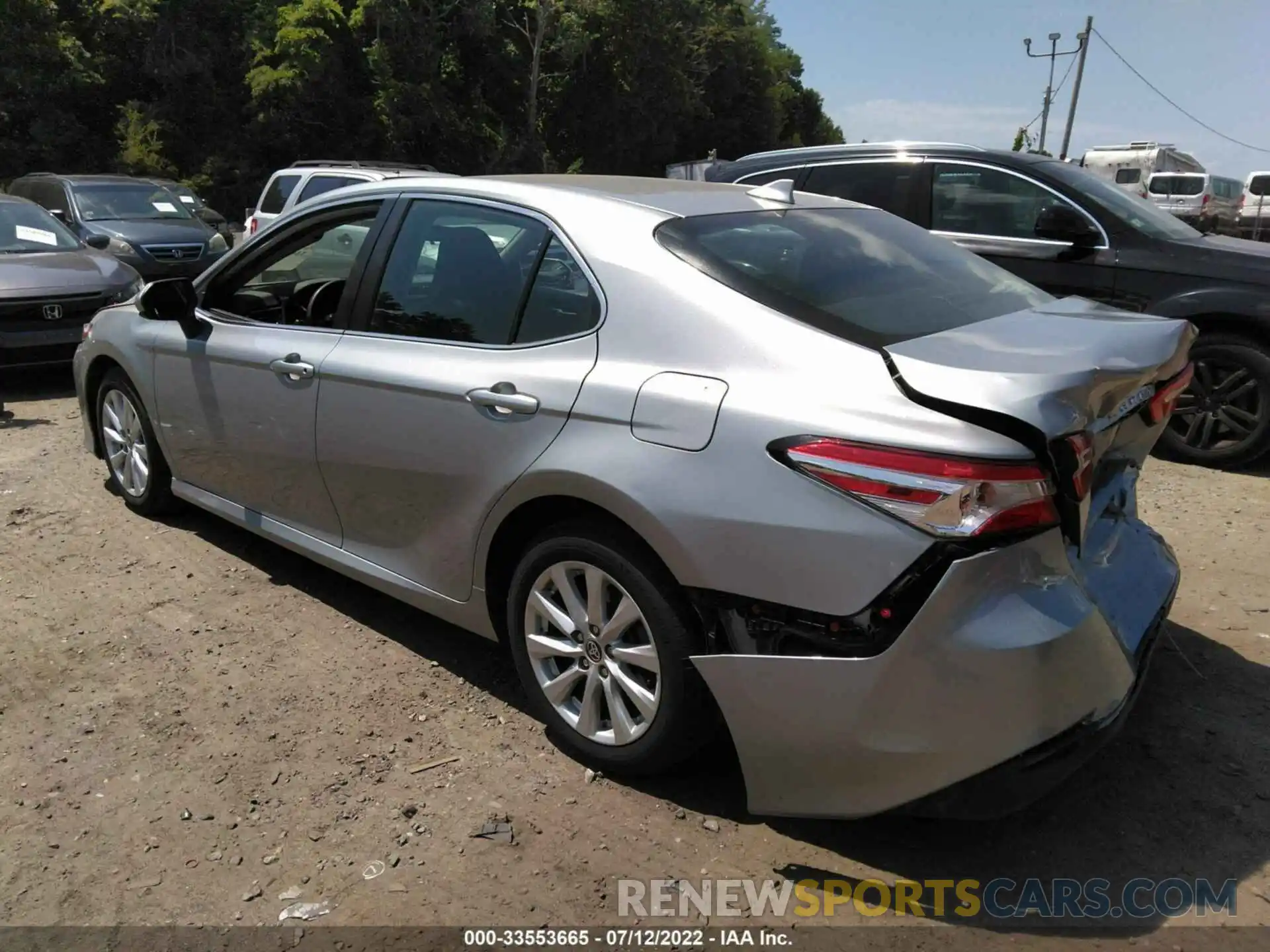 3 Photograph of a damaged car 4T1C11BK7LU017868 TOYOTA CAMRY 2020